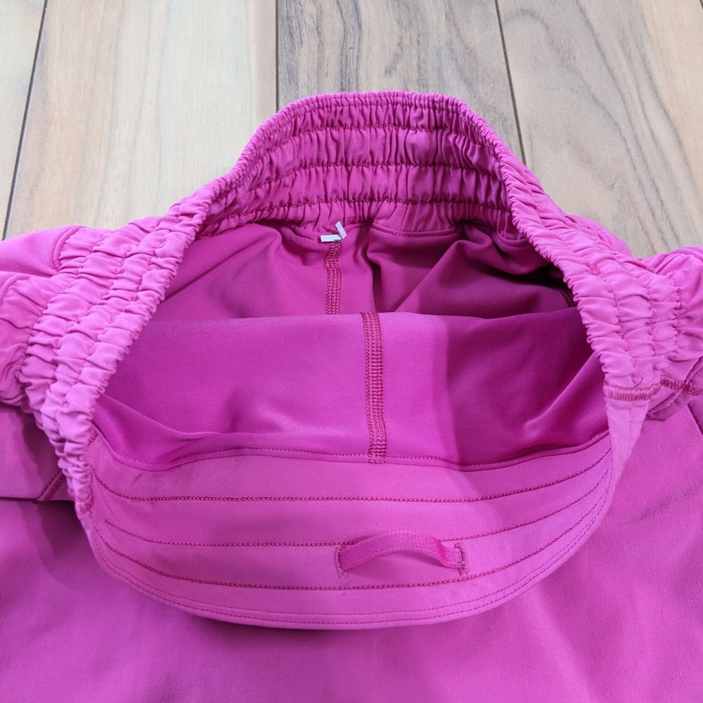 EUC! Lululemon Hotty Hot Skirt In Bright Pink Size 4 - Picture 4 of 14